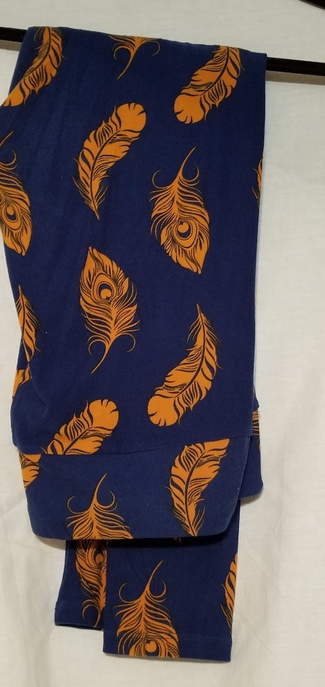 Lularoe TC leggings - Picture 1 of 2